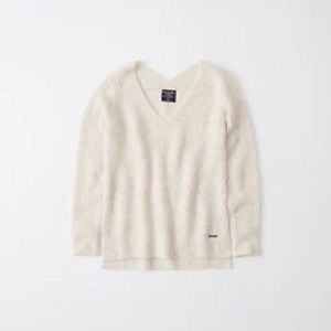 Abercrombie and Fitch Sweater